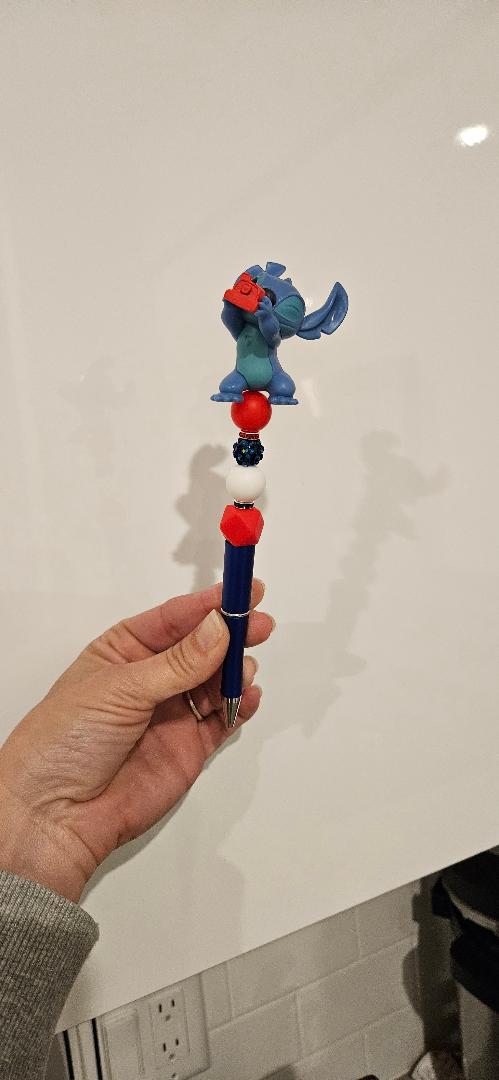 Stitch beaded Pen